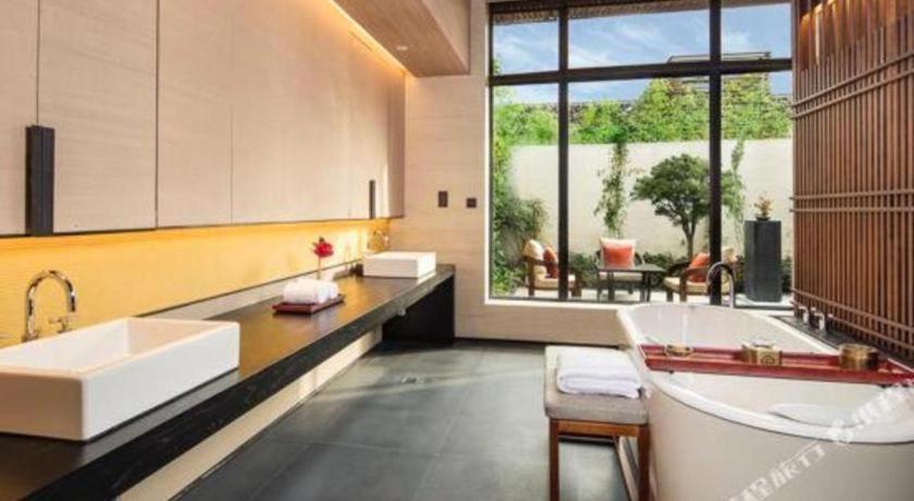 Ahn Luh Zhu Jia Jiao Hotel Shanghai Bagian luar foto