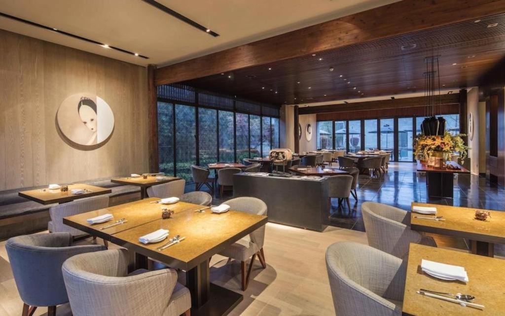 Ahn Luh Zhu Jia Jiao Hotel Shanghai Bagian luar foto